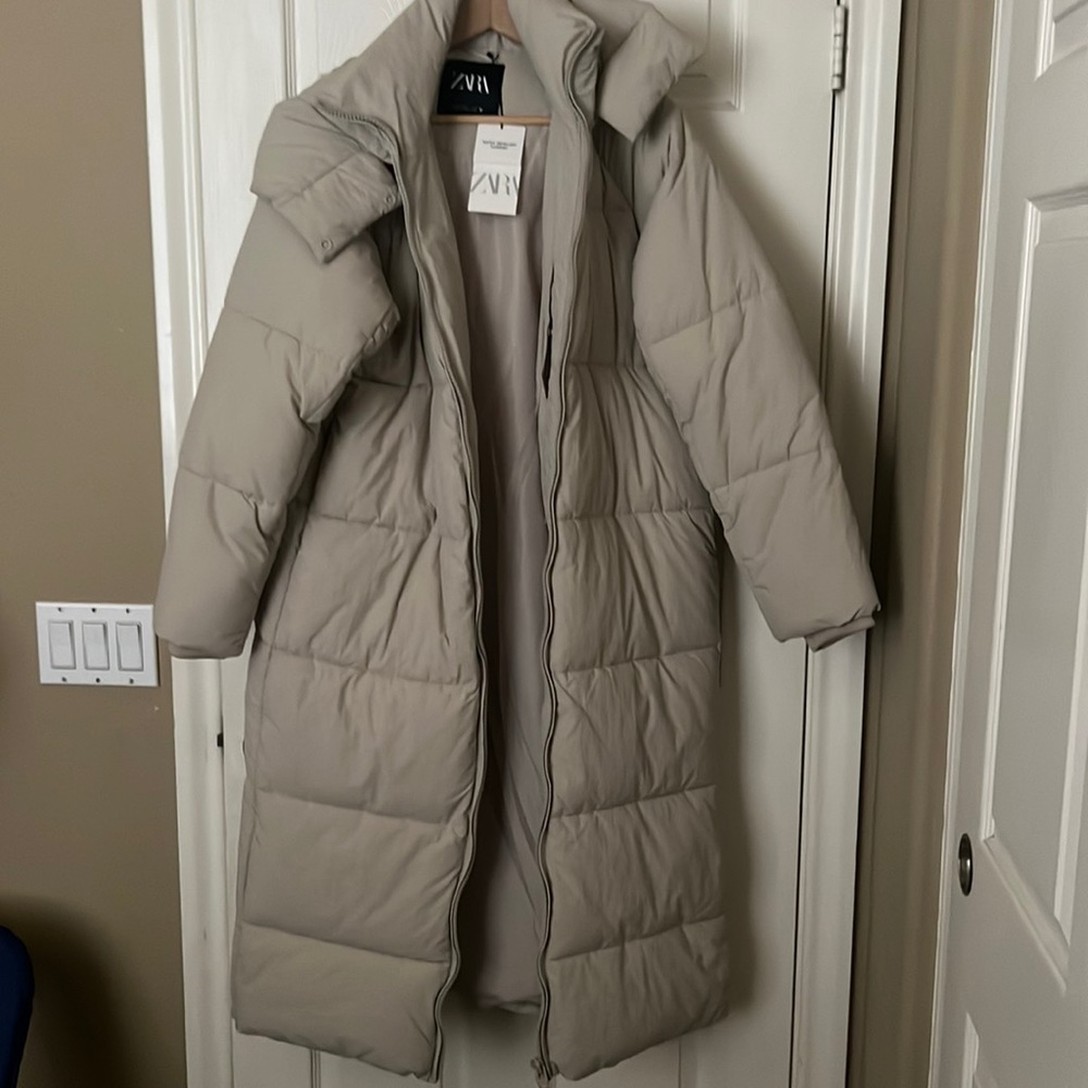 Extra long puffer jacket